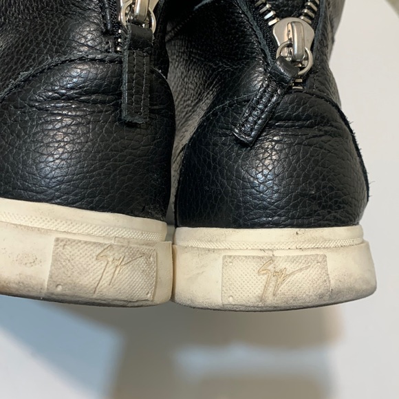 🔥Giuseppe Zanotti Embossed Leather Sneakers Black • Size 41 - Picture 11 of 13